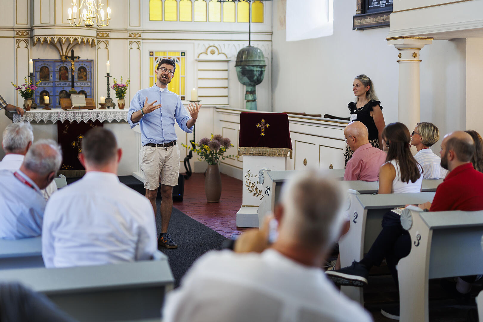 St. Cyriakus, in der Kirche, Quelle: BMLEH/Photothek