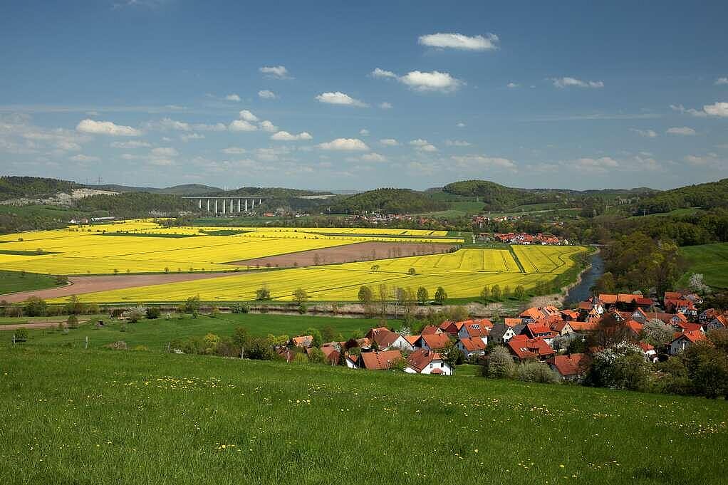 Das Werratal bei Göringen in Thüringen (Foto: AdobeStock)